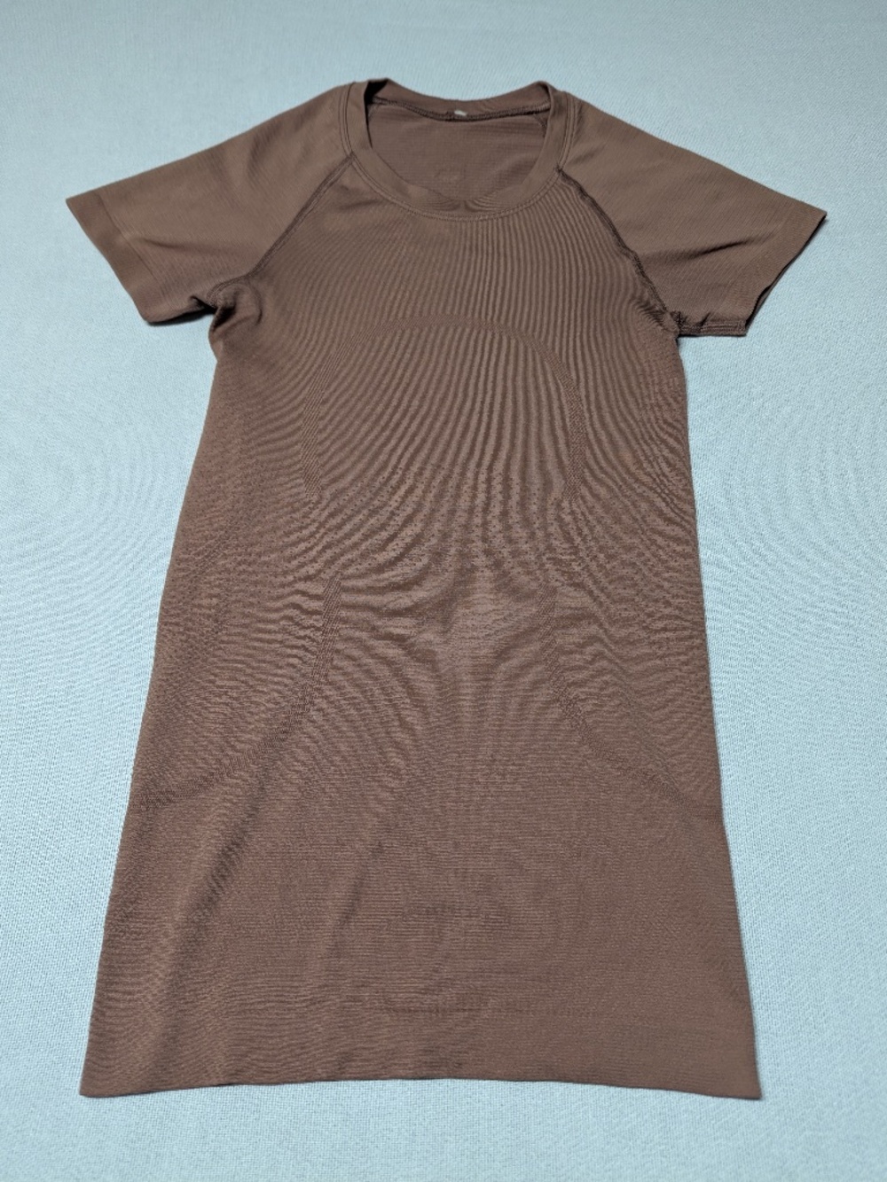 Lululemon Swiftly Tech Short-Sleeve Shirt (Hip Length) - Size 0